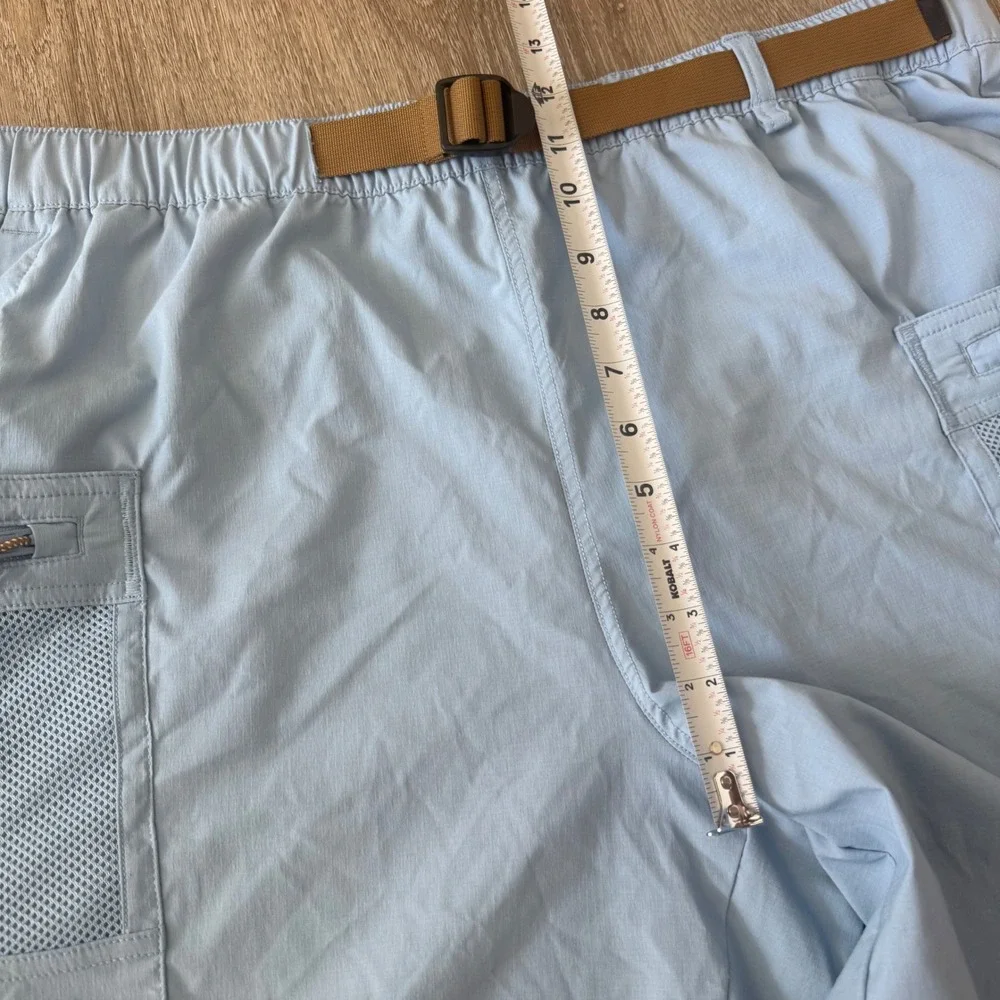 The North Face Mens XL Class V Belted Cargo Shorts Light Blue Ripstop Hiking 7in